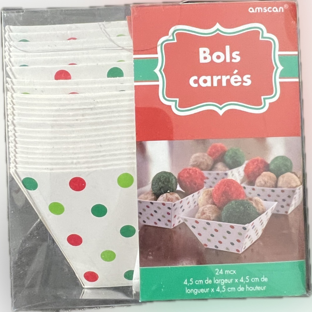 💥New Mini Treat Cups Paper Christmas Holiday Poka Dot 24 Pcs Christmas Winter - Picture 3 of 9